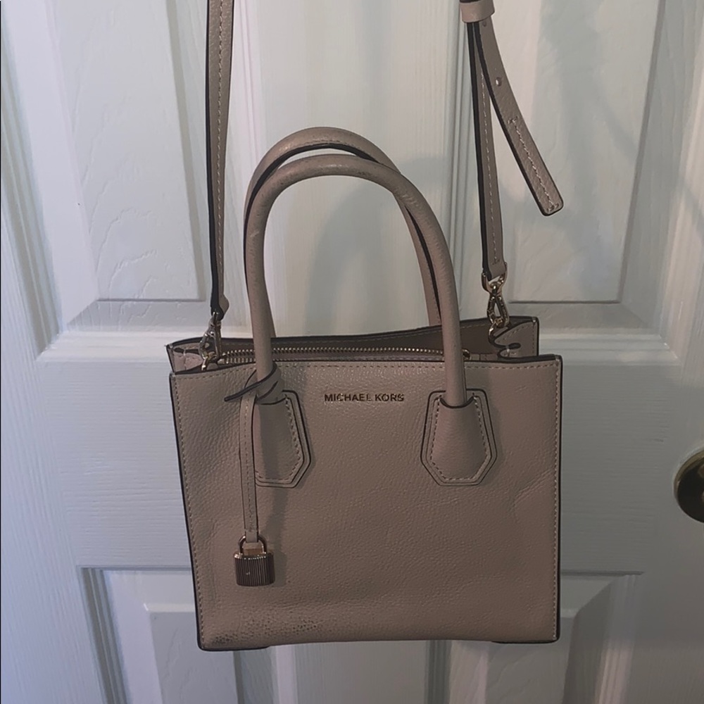 Mercer Medium Saffiano Leather Accordion Crossbody